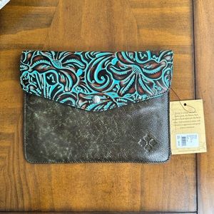 NWT Patricia Nash iPad/Tablet Case Leather Turquoise Tooled MIDI Clutch/wristlet
